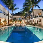 Feliness Resort
